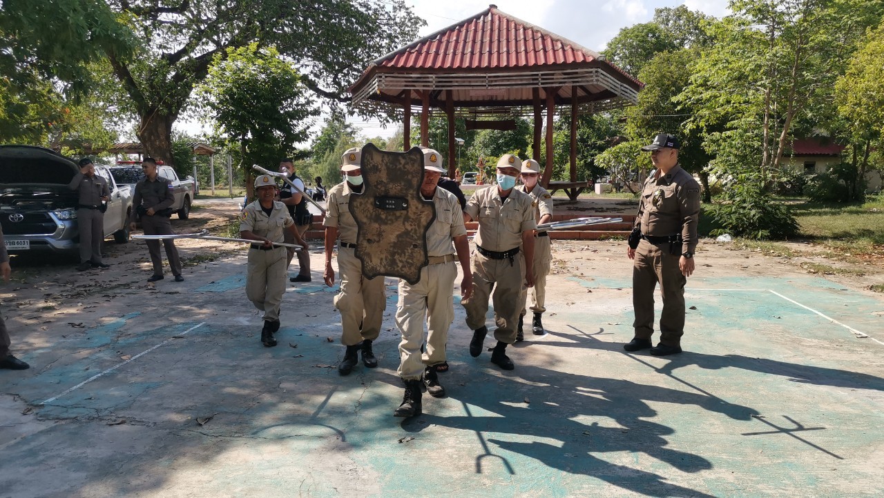 LINE_ALBUM_ฝึกไม้ง่าม อพปร._๒๓๐๖๐๑_4