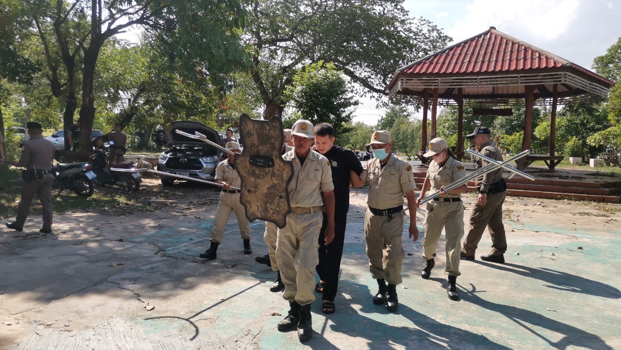 LINE_ALBUM_ฝึกไม้ง่าม อพปร._๒๓๐๖๐๑_5