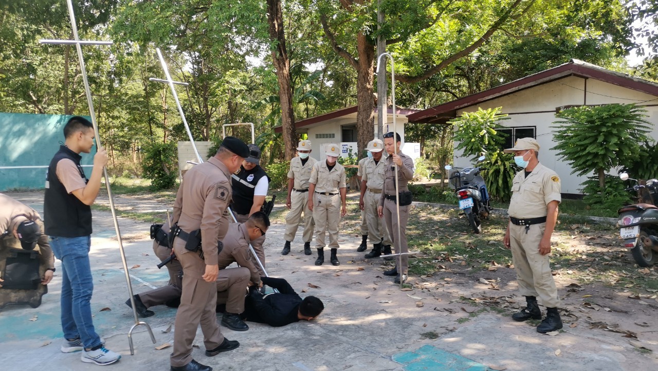 LINE_ALBUM_ฝึกไม้ง่าม อพปร._๒๓๐๖๐๒_4